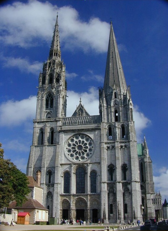 CHARTRES - katedrális