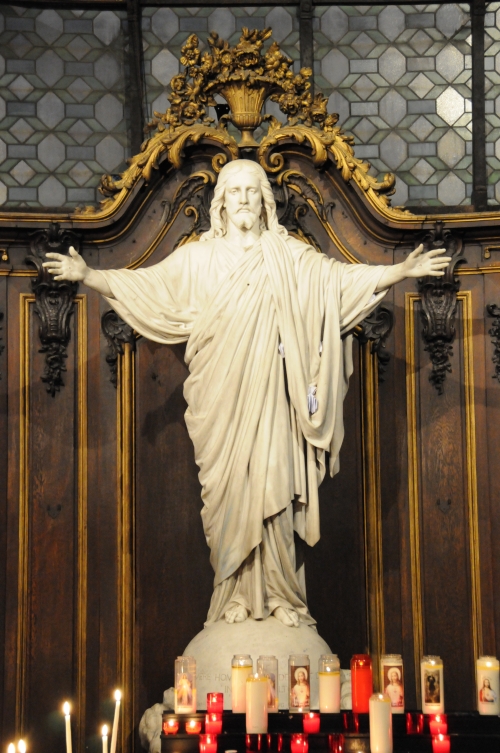 Jézus Urunk szobra – Sulpitius templom