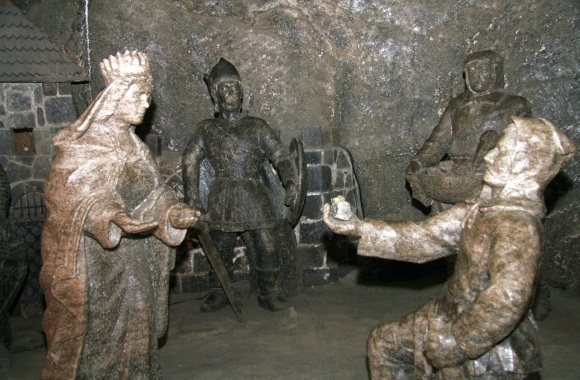 SZENT KINGA SZOBRA - Wieliczka